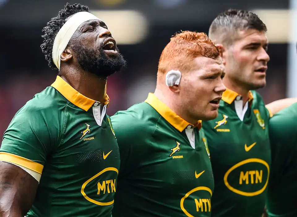 Springboks singing the South African national anthem